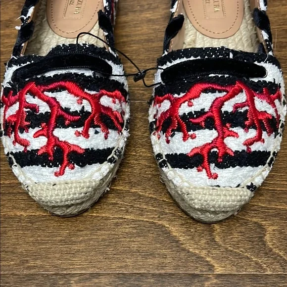 NWT, Aquazzura Espadrilles - Picture 3 of 12